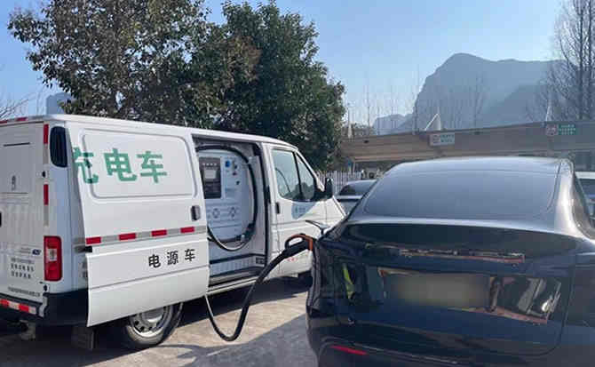 复兴区汽车搭电